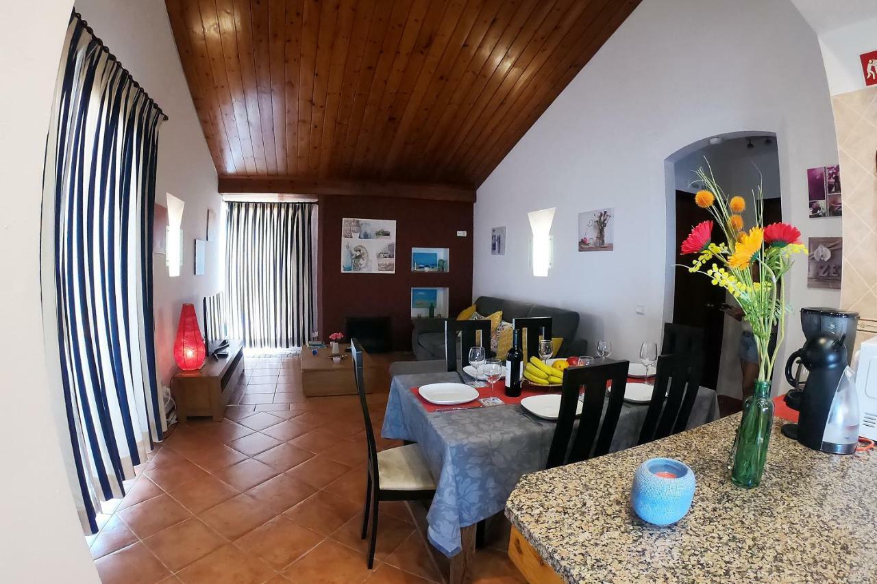 Lotus Villa, * Albufeira