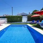 Lotus Villa, Albufeira