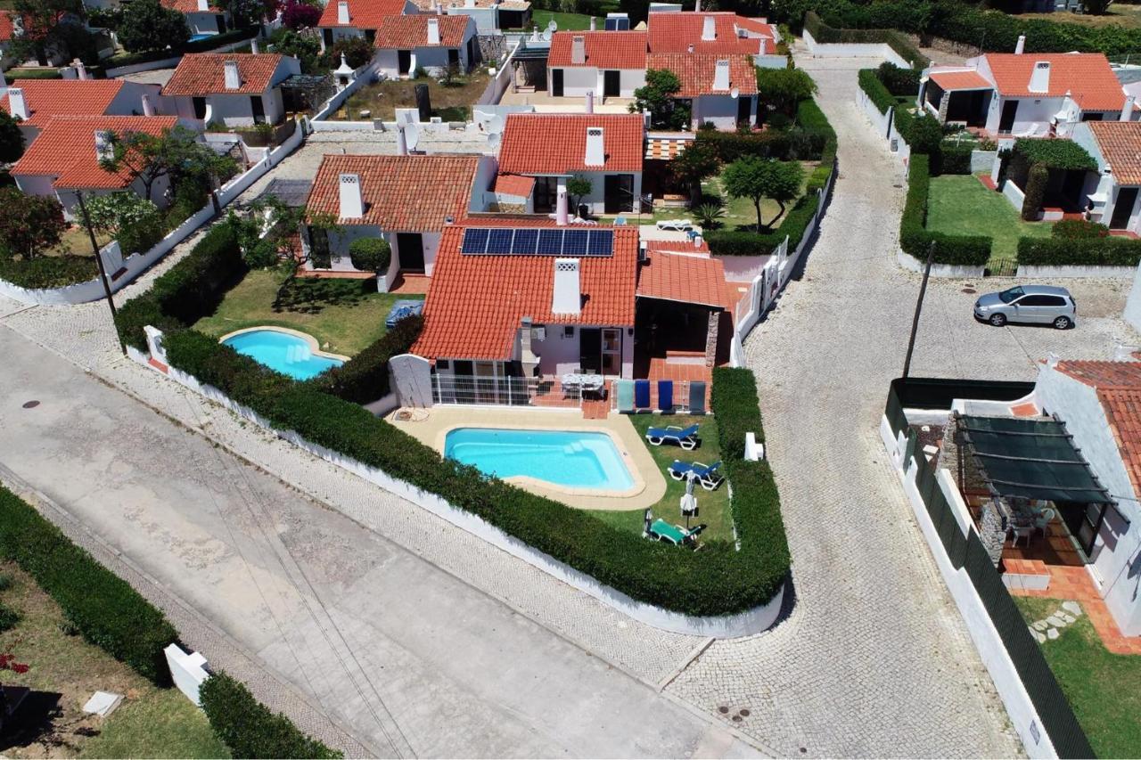 Lotus Villa, Villa *